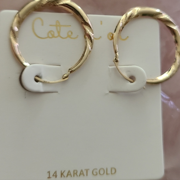 14K Gold Stamped 14K1 inch diameter - about the size of a quarter 2mm hollow - Picture 5 of 11